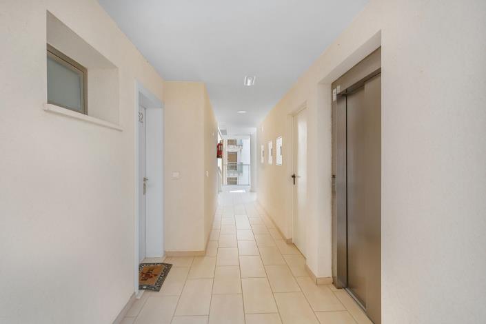 Image No.27-2 Bed Apartment for sale