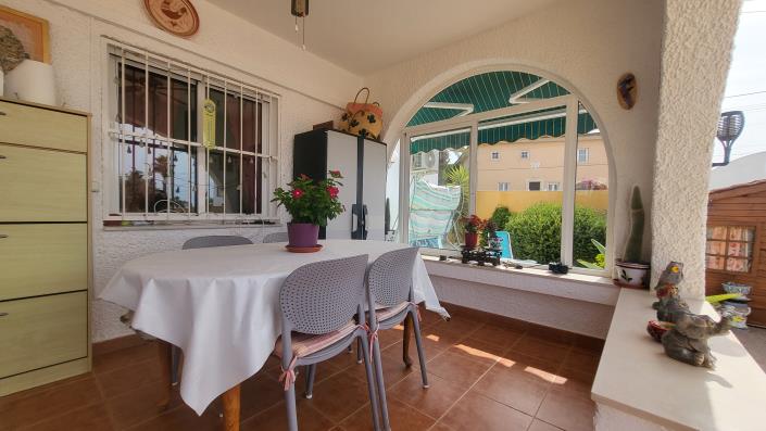 Image No.16-4 Bed Villa / Detached for sale