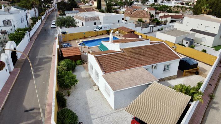 Image No.20-4 Bed Villa / Detached for sale