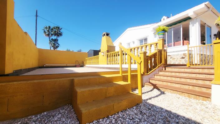 Image No.24-4 Bed Villa / Detached for sale