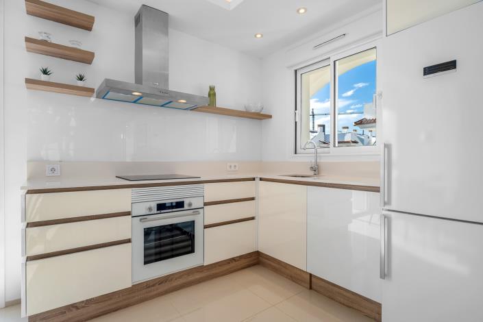 Image No.5-2 Bed Apartment for sale