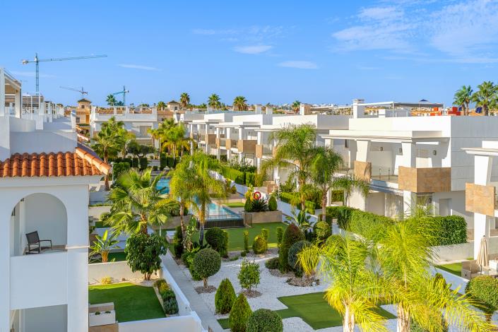 Image No.18-2 Bed Apartment for sale