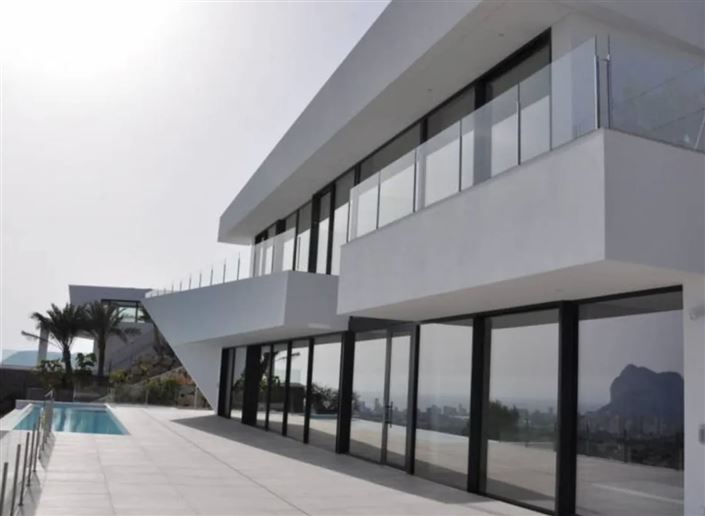 Image No.12-4 Bed Villa for sale