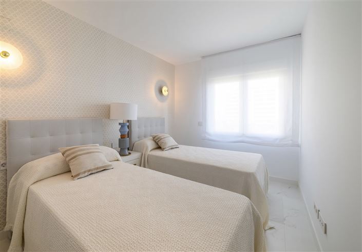 Image No.13-3 Bed Apartment for sale