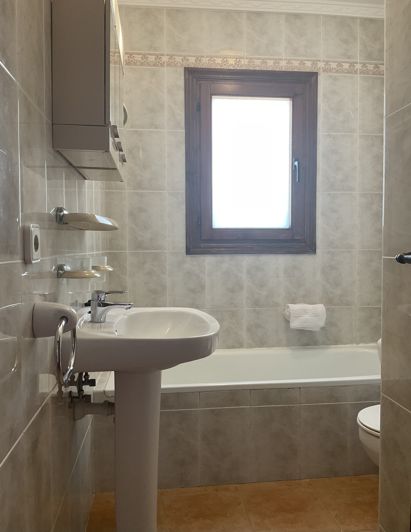 Image No.11-3 Bed Villa for sale