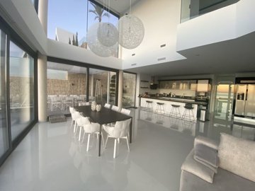 villa-in-la-fustera-10-large