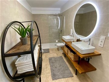 villa-in-benissa-12-large