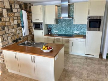 villa-in-benissa-7-large