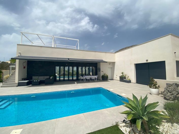 Image No.11-5 Bed Villa for sale