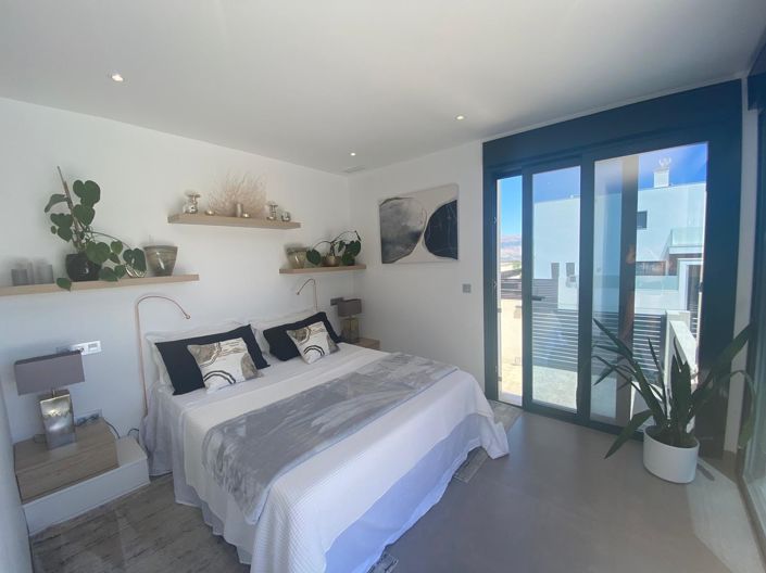 Image No.31-5 Bed Villa for sale