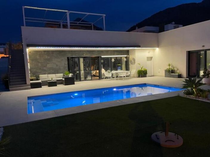 Image No.40-5 Bed Villa for sale