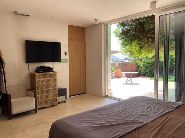 Image No.11-2 Bed Villa for sale