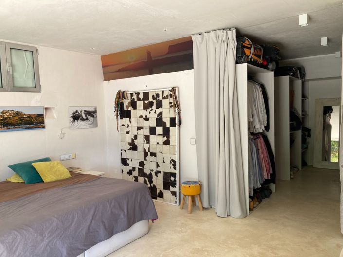 Image No.13-2 Bed Villa for sale