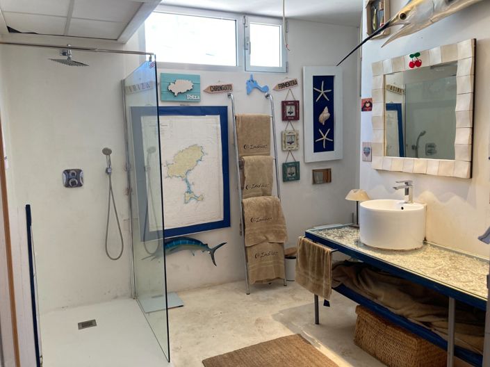 Image No.18-2 Bed Villa for sale