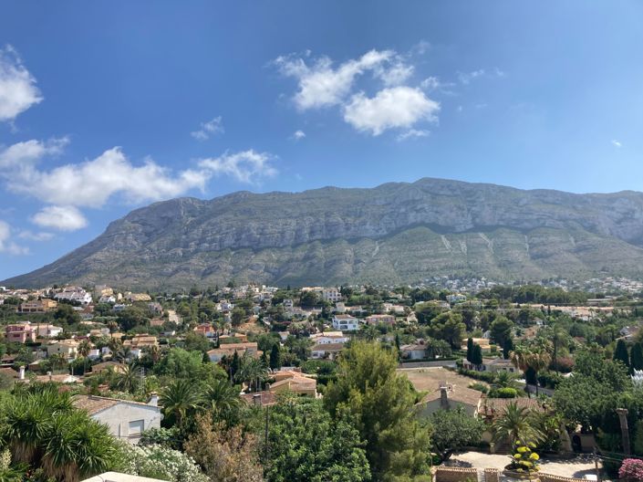 Image No.28-2 Bed Villa for sale