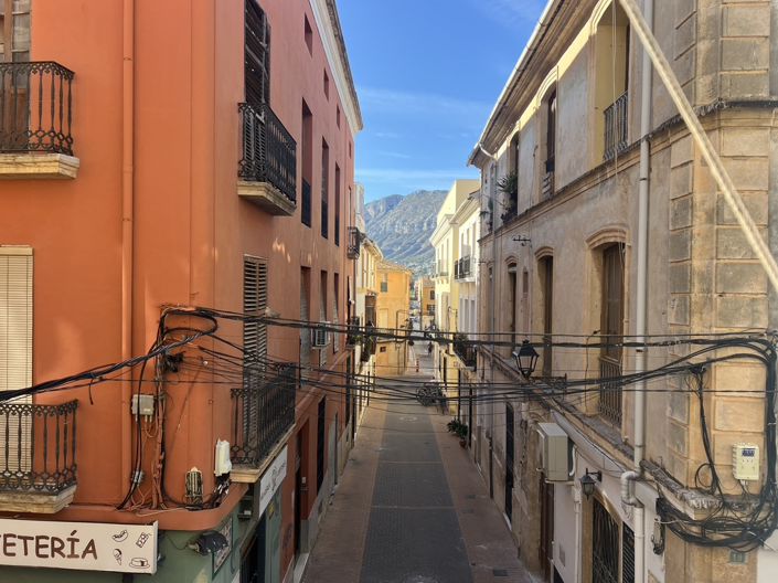 Image No.5-Maison de ville de 7 chambres à vendre à Denia