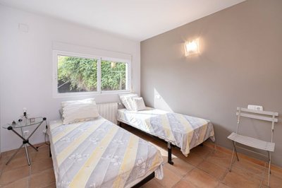 o1i7e5km5b155711l61oj31iar1fit4r