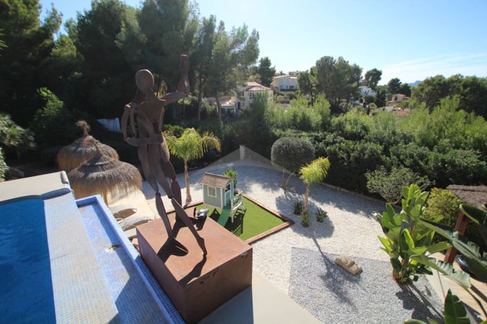 Image No.32-5 Bed Villa for sale