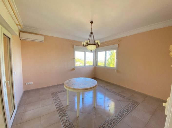 Image No.14-Villa de 5 chambres à vendre à Pedreguer