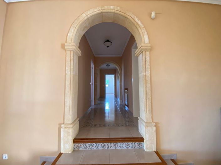 Image No.3-Villa de 5 chambres à vendre à Pedreguer