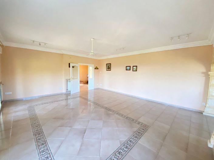 Image No.11-Villa de 5 chambres à vendre à Pedreguer