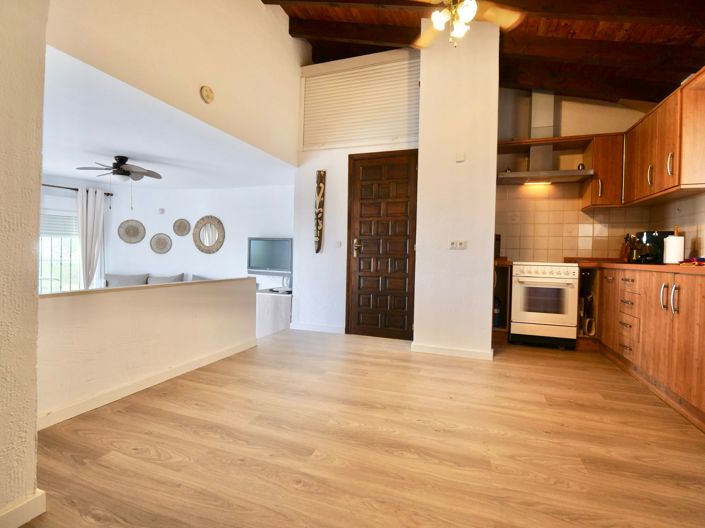 Image No.11-4 Bed Villa for sale