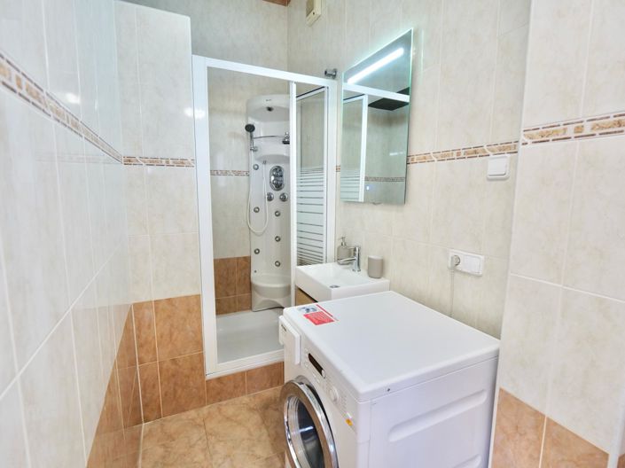 Image No.22-4 Bed Villa for sale