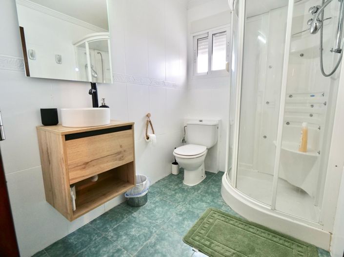 Image No.36-4 Bed Villa for sale