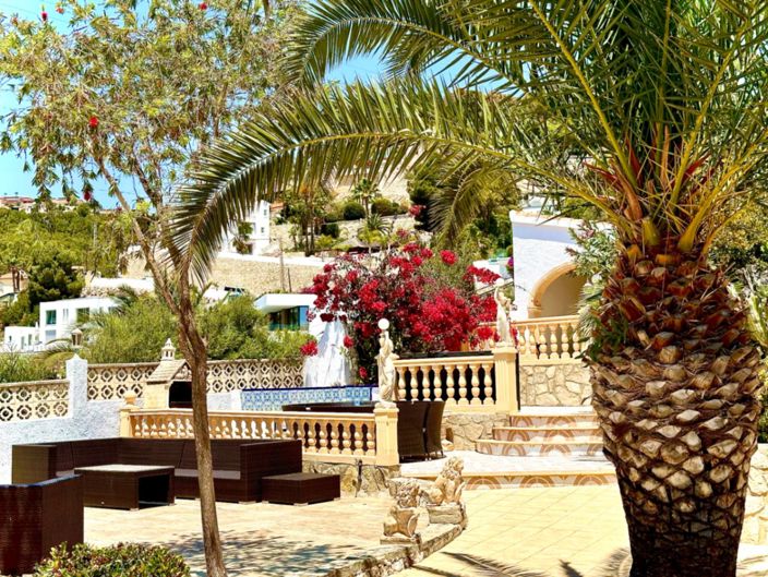 Image No.3-4 Bed Villa for sale