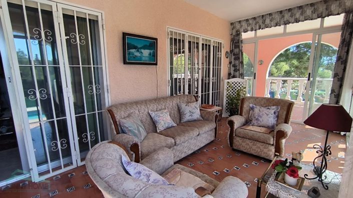 Image No.7-4 Bed Villa for sale