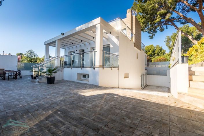 Image No.2-Villa de 4 chambres à vendre à La Nucía