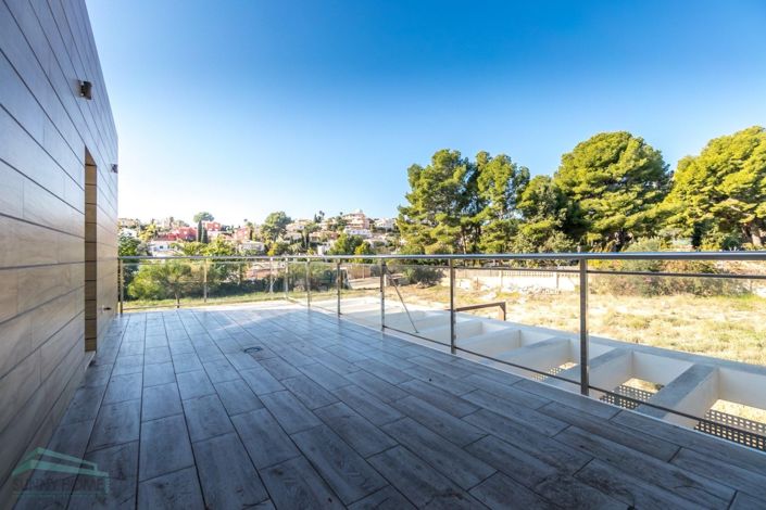 Image No.5-Villa de 4 chambres à vendre à La Nucía