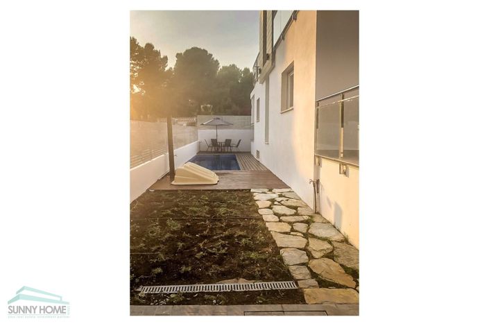 Image No.9-Villa de 4 chambres à vendre à La Nucía