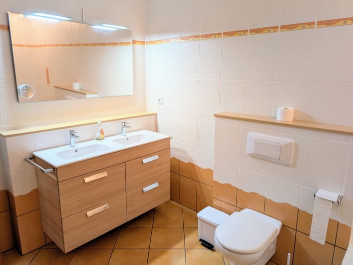 Image No.33-3 Bed Villa for sale