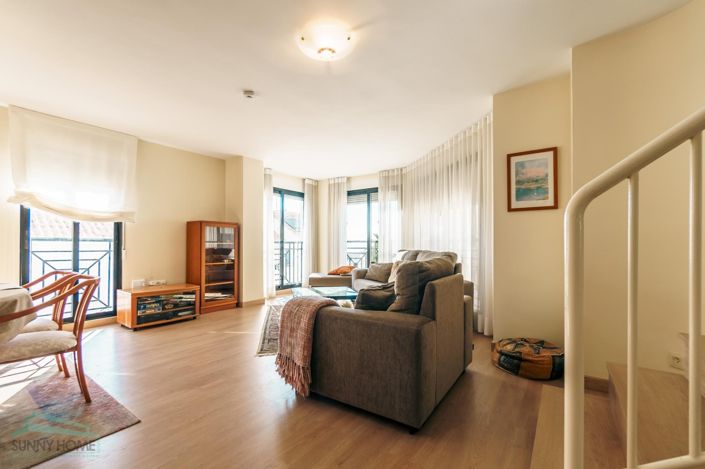 Image No.2-4 Bed Duplex for sale