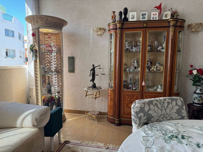 Image No.19-3 Bed Apartment for sale