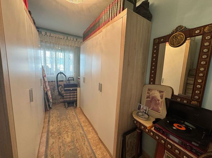 Image No.37-3 Bed Apartment for sale