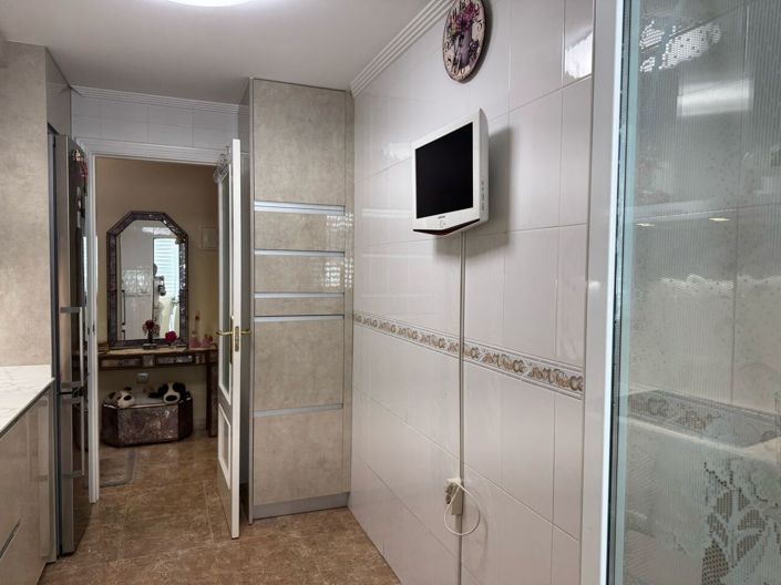 Image No.7-3 Bed Apartment for sale