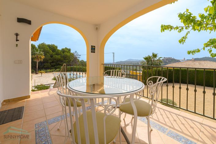 Image No.3-4 Bed Villa for sale