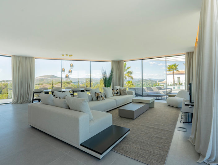 Image No.11-4 Bed Villa for sale