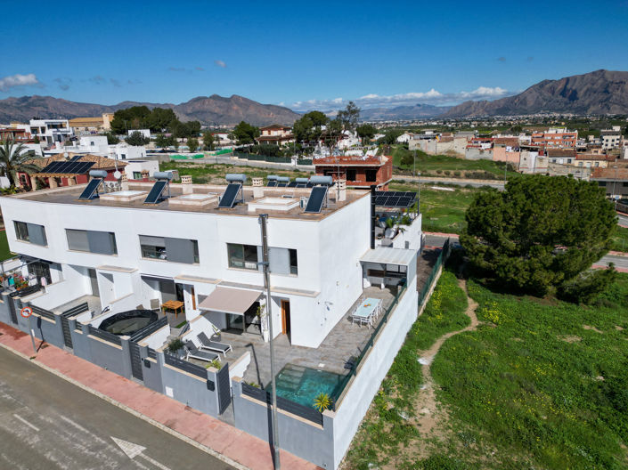 Image No.19-3 Bed Villa for sale