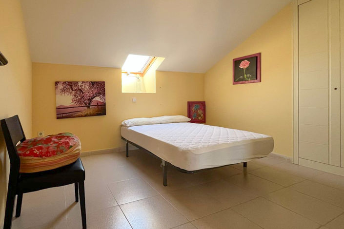 Image No.19-4 Bed Apartment for sale