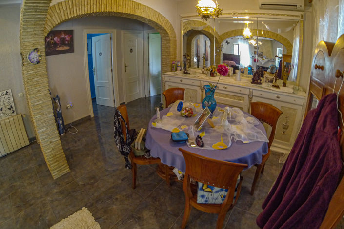 Image No.17-6 Bed Villa for sale