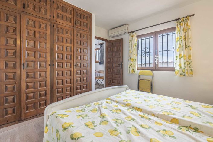 Image No.27-5 Bed Villa for sale