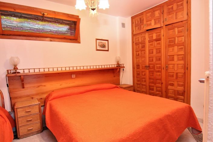 Image No.39-8 Bed Villa for sale