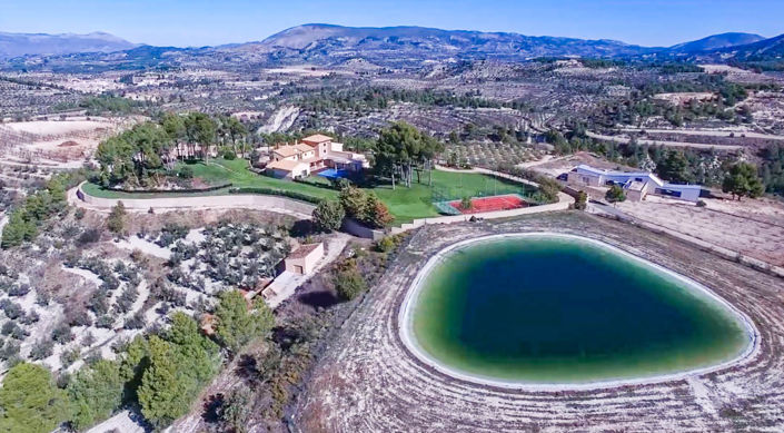 Image No.37-7 Bed Villa for sale