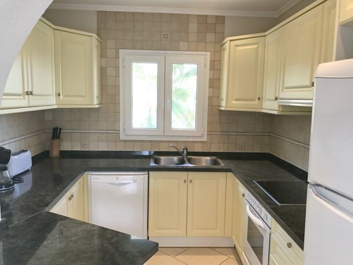 Image No.30-3 Bed Villa for sale