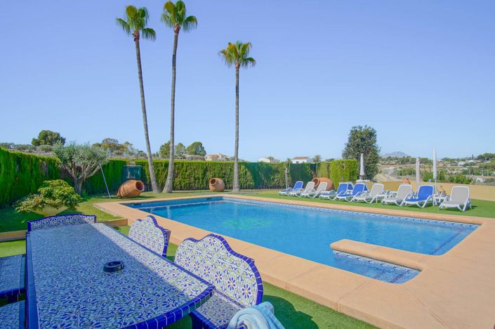 Image No.6-8 Bed Villa for sale