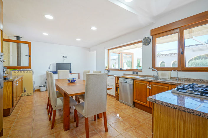 Image No.18-3 Bed Villa for sale