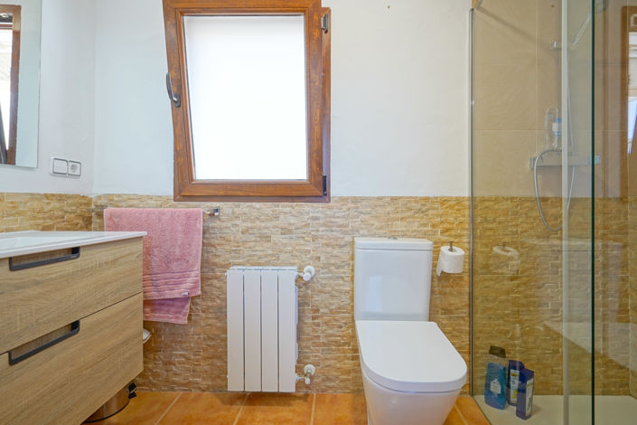 Image No.21-3 Bed Villa for sale